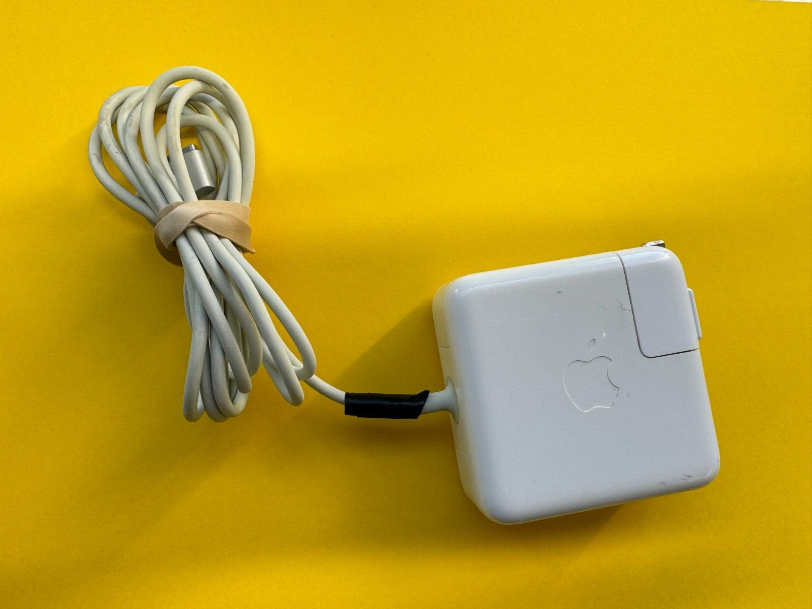 Original Authentic Apple Macbook Air Adapter 45W MagSafe 2