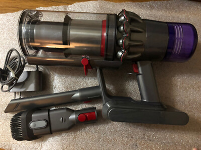 Dyson V11 Torque Drive Cordless Vacuum Cleaner - Handheld And Charger