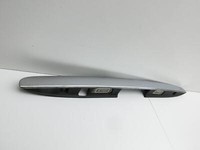 Mercedes W251 R350 07-10 Kennzeichenleuchten Griffleiste Chrom Mercedes W251 R350 07-10 27.02.2007 A2517400593 gebraucht Vorschau 2