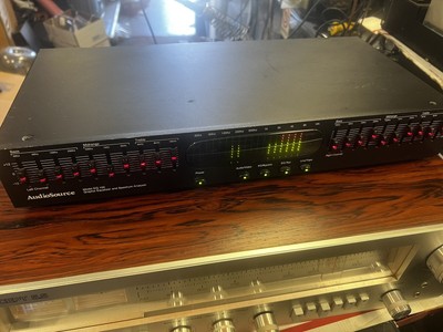 Vintage AudioSource EQ 100 Graphic Equalizer and Spectrum Analyzer