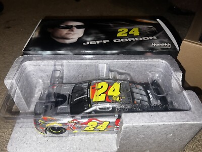 Action 1:24 Jeff Gordon 2015 SS #24 Axalta Homestead