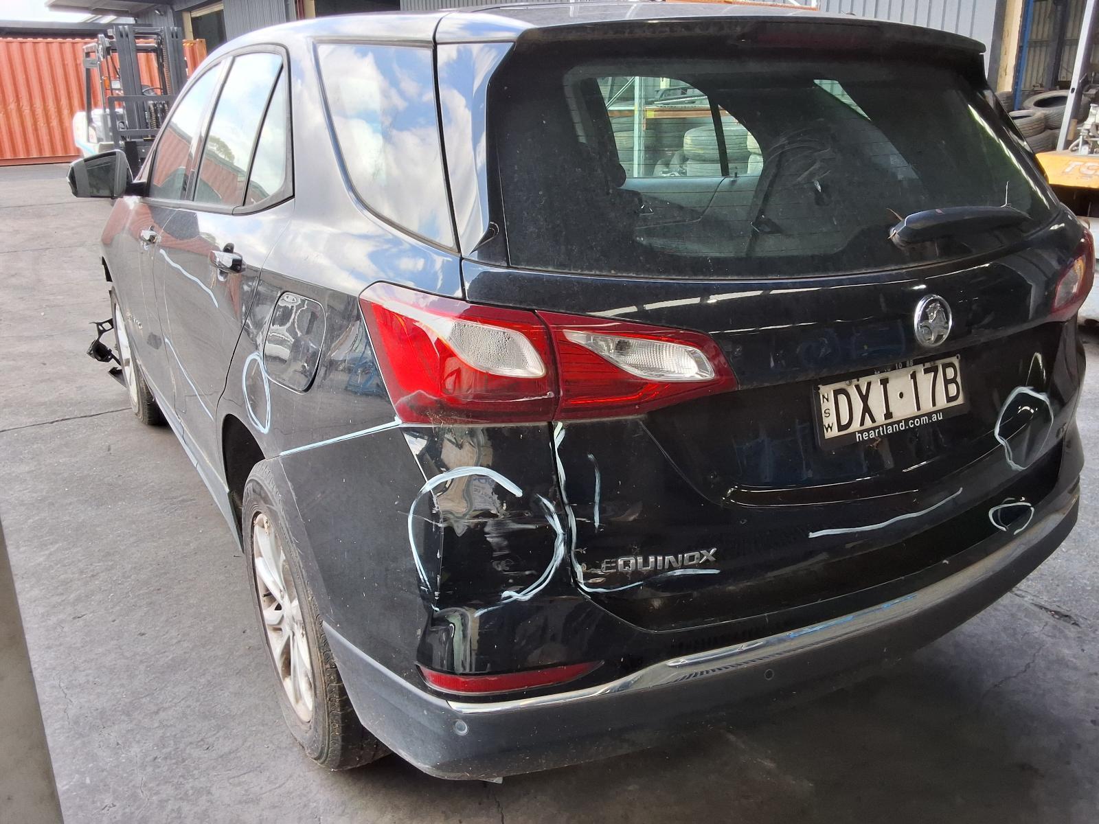 HOLDEN EQUINOX 2017-2020 RIGHT REAR DOOR WINDOW EQ, 09/17-12/20 - thumbnail 4