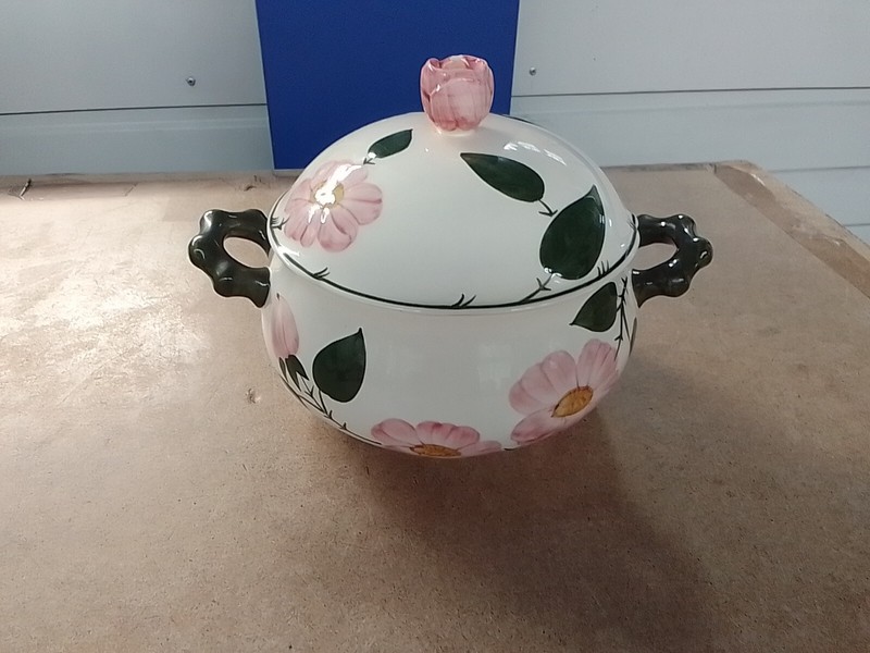 Villeroy Boch Wildrose Suppenterrine Sehr Gut Erhalten Preis Pro StüCk