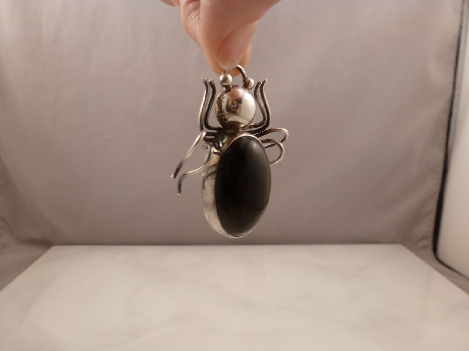 Vintage Obsidian Stone Spider Sterling Pin Brooch Mexican by Iguala EML