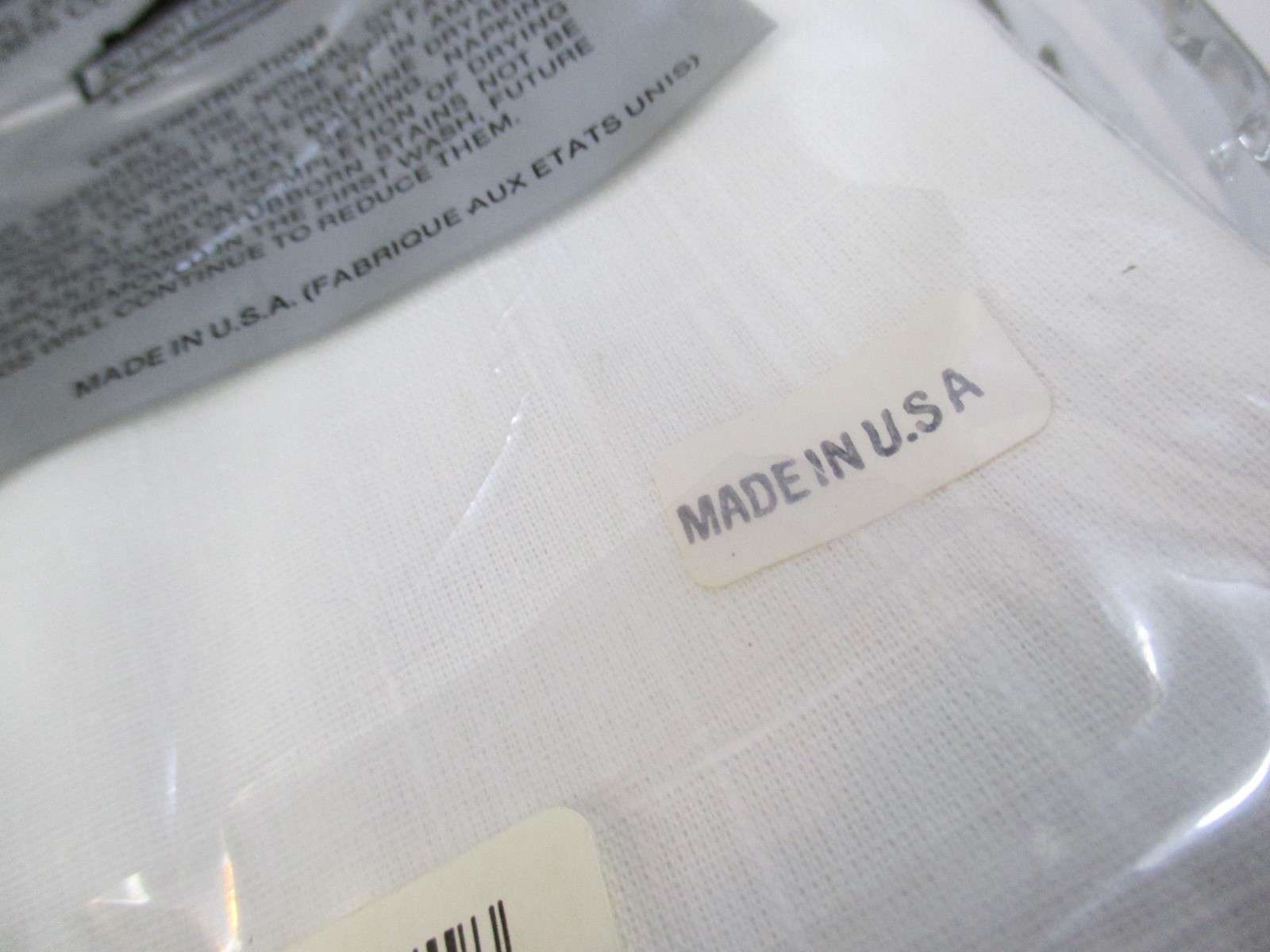 Linen Weave Napkins Vintage White 17 X 17 Lot of 4 NOS USA Original package #M1