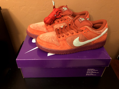 Size 9.5 Men's - Nike SB Dunk Low Pro Mystic Red DV5429-601 New