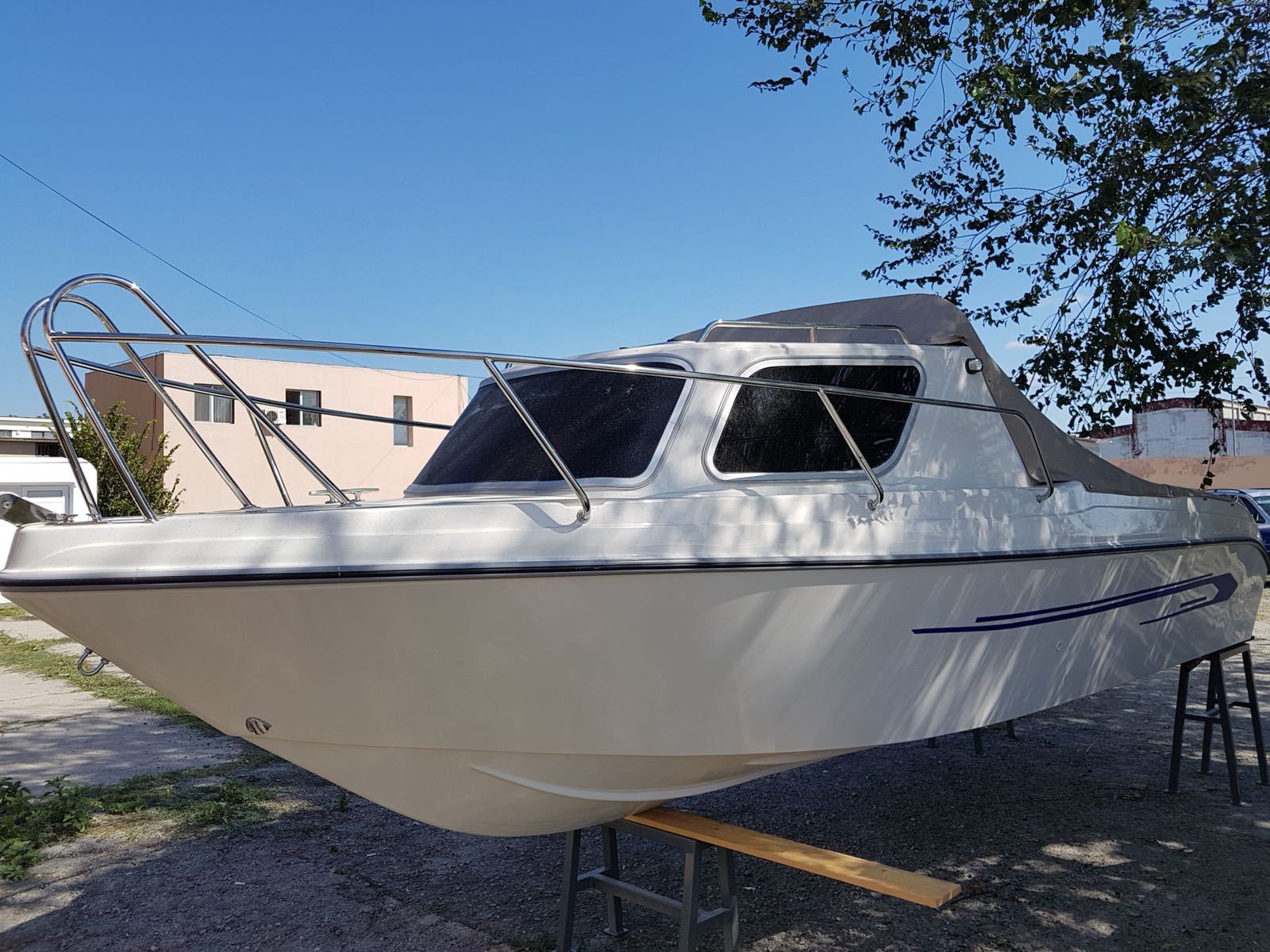630 C Cabin Cruiser boat new generation with elite design!