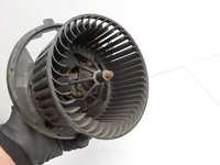 VW Sharan 7N II 10-15 Gebläsemotor Lüftermotor Heizungsgebläse Hinten VW Sharan 7N II 10-15 20.04.2014 7H0819021A... Vorschau 4