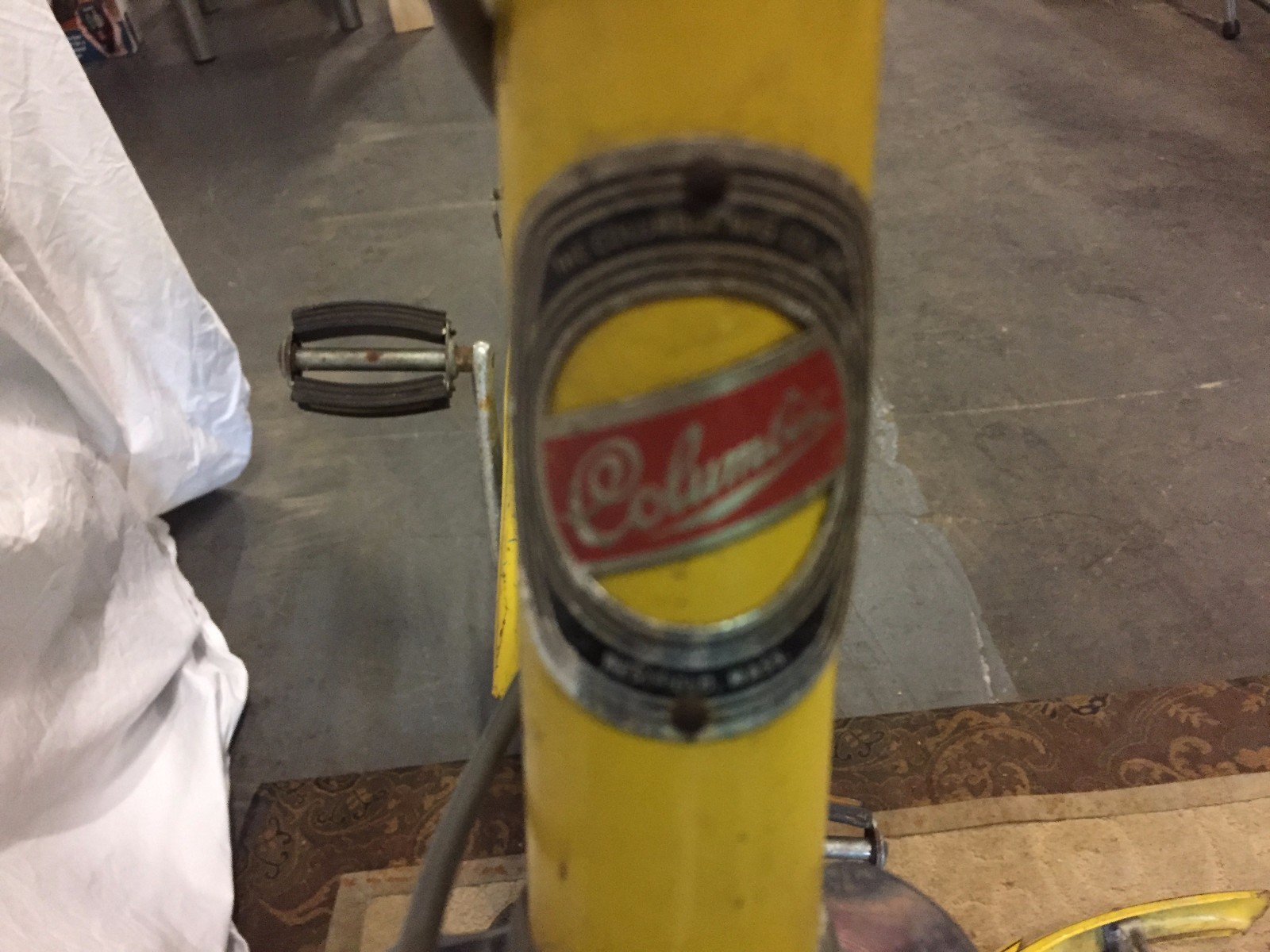 VTG 1970'S COLUMBIA GIRLS BIKE BMA/6 CERTIFIED, Fenders, working 26" 3 speed