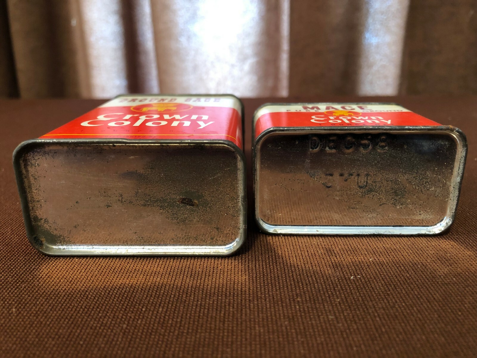 3 VINTAGE SPICE TINS by CROWN COLONY Sage and Mace