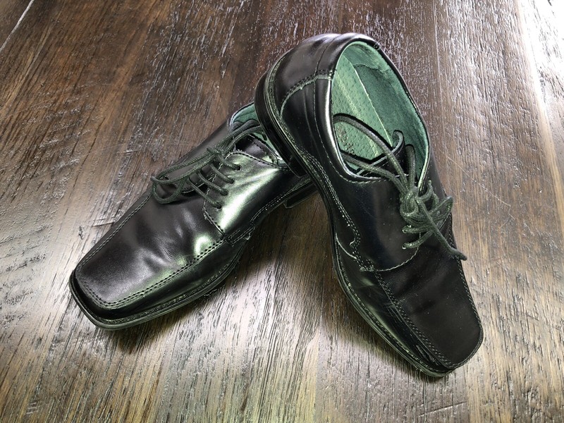 boys dress shoes canada