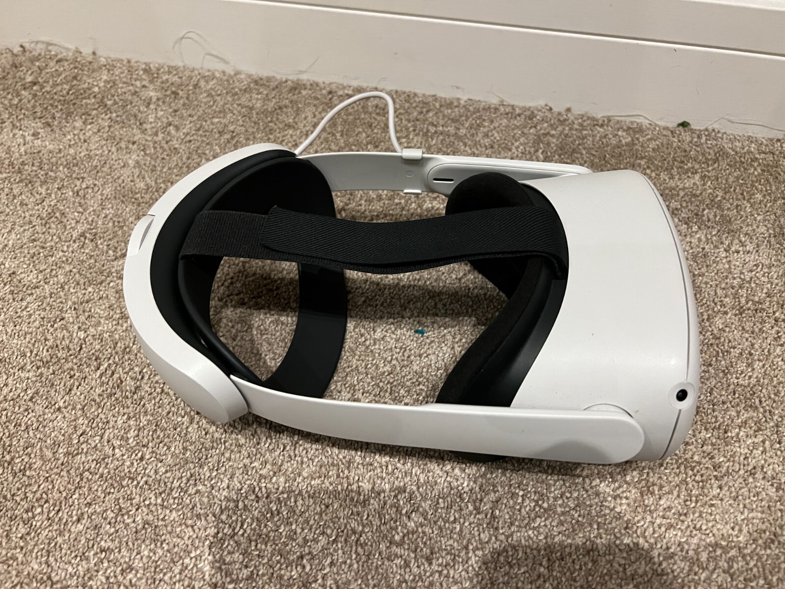 Очки виртуальной реальности meta oculus quest. Очки виртуальной реальности meta oculus quest
