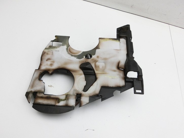 Audi A4 8W 19-24 TDI 2,0 Verkleidung Abdeckung für Zahnriemen Audi A4 8W 19-24 27.01.2020 05L109143C gebraucht Bild 4