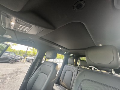 image 6 of interior