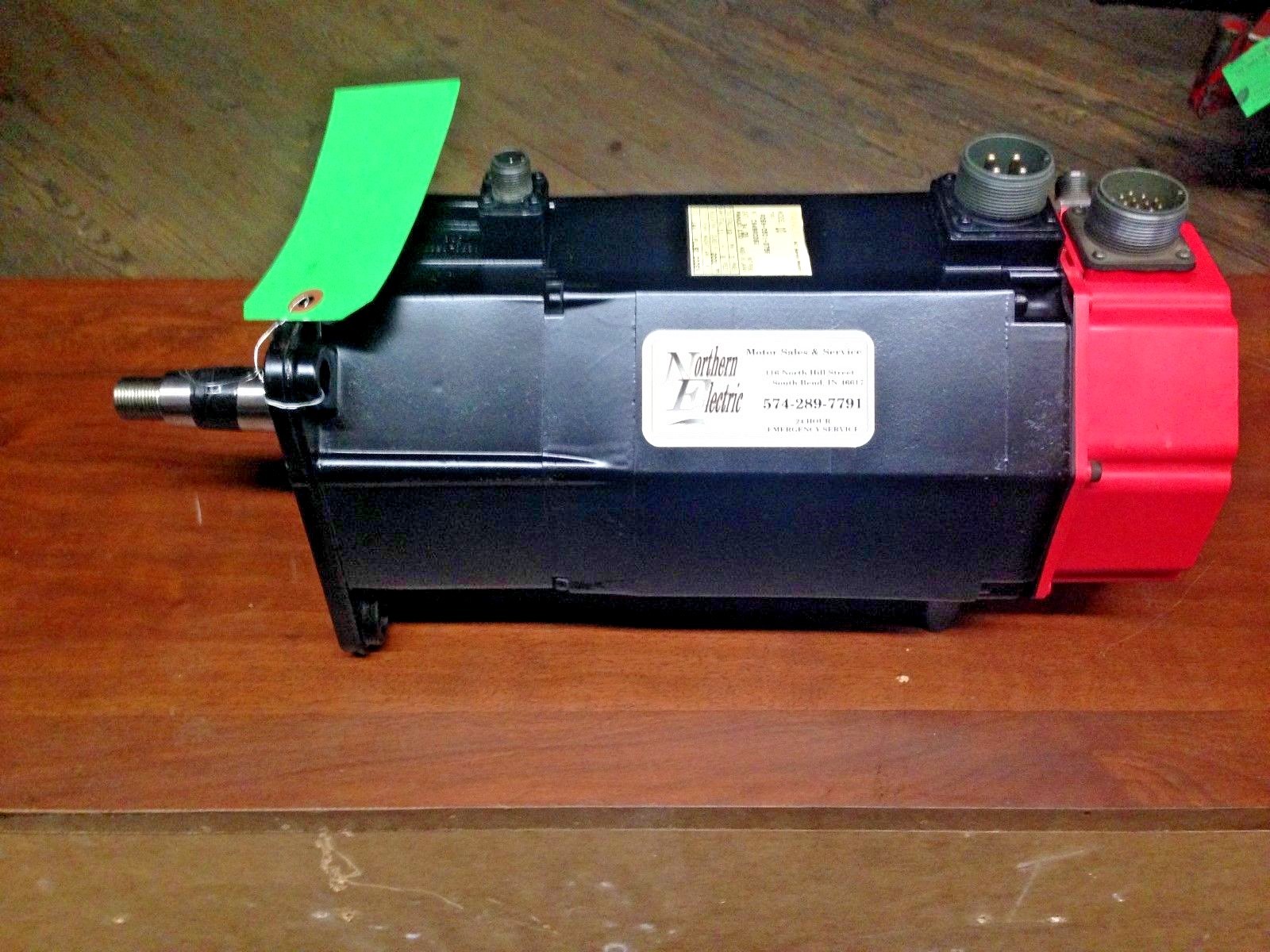 PHAM VANPHUC Fanuc AC Servo Motor TYPE# A06B-0501-B756, 2000 RPM, 144 V w
