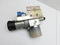 BMW E65 7er 01-05 Heckklappe Hydraulikpumpe Hydroaggregat Orig Hoerbiger BMW E65 7er 01-05 11.09.2003 7137999... Vorschau 6