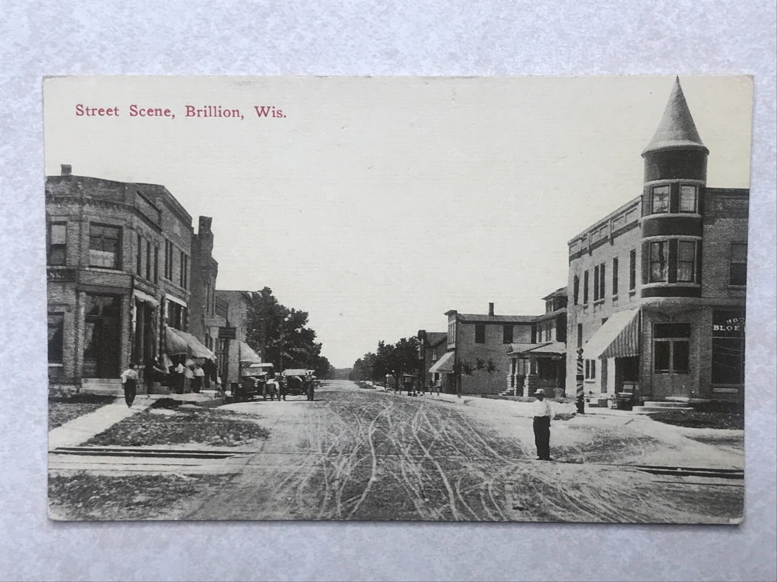 歴史的風景カード10枚とビューワー A1027 Postcard WI Wisconsin Street Scene Brillion WI