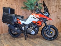 SUZUKI V-STROM 1050 XT TOUR - 2022/72 - 15049 MILES - GREAT SPEC TOURER