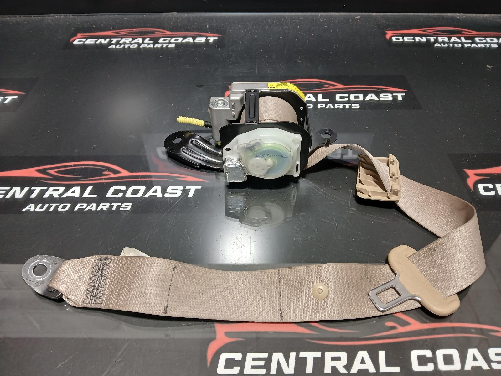 2008 Lexus Is250/is250c SEAT BELT LH REAR SEAT BELT ONLY TAN SEDAN GSE20R 11/05- image 2