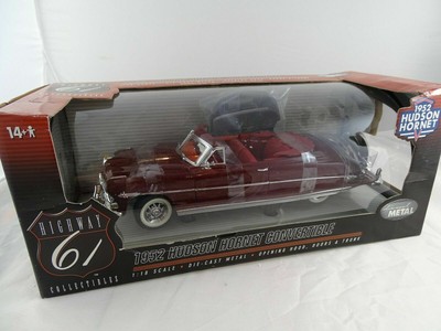 1:18 Highway 61 50449 1952 Hudson Hornet Convertible Dark Red