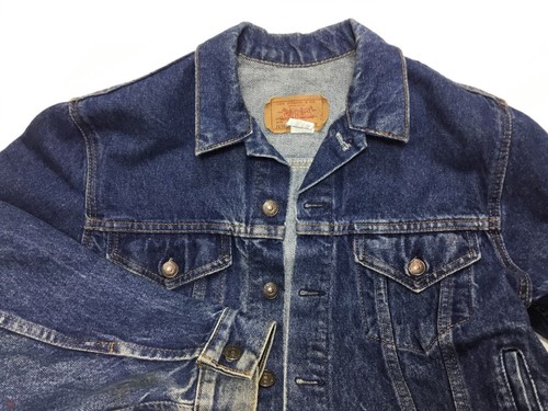 Levi's Denim Jacket Pre-owned. 70706-0216 SIZE 20