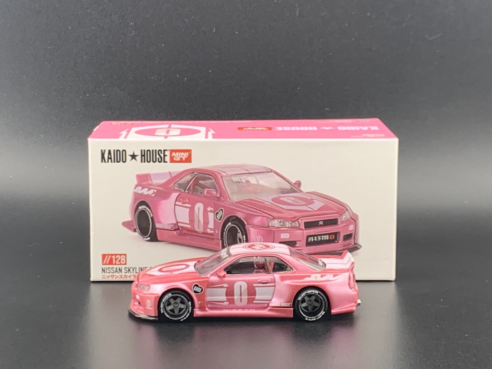 Kaido House x Mini GT Nissan GT-R R34 Kaido Racing Factory Kaido House x Mini GT Nissan GT-R R34 Kaido Racing Factory