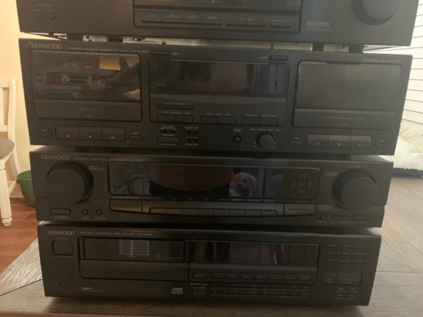 コンポ KENWOOD COMPACT DISC STEREO SYSTEM kenwood stereo amplifier,Surround processor,Compact disc and