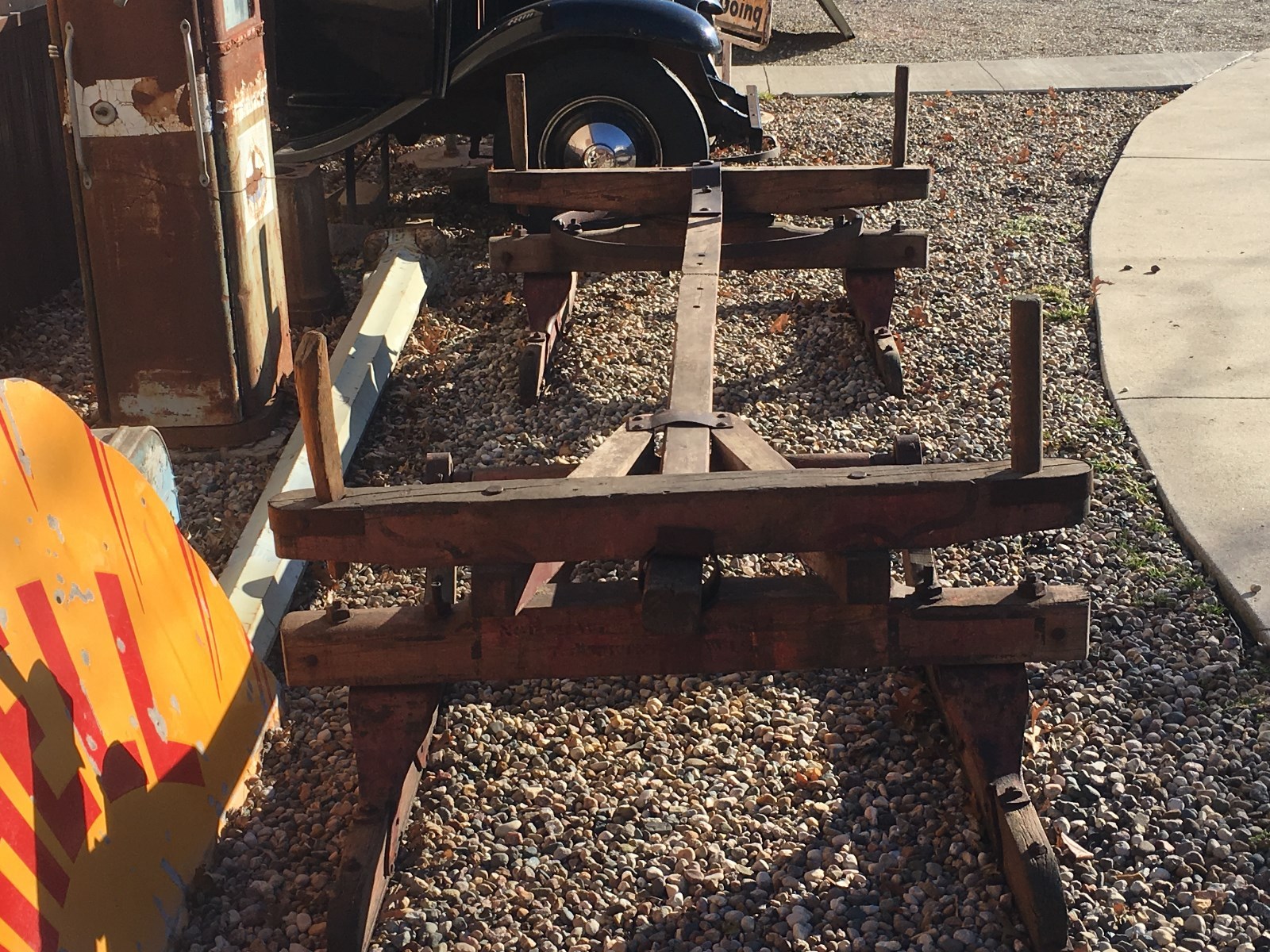 AnTiQuE Horse Drawn Utility SLEIGH Carriage Buggy Wagon YaRd ArT Garden Old COOL