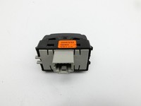Dacia Sandero II B52 15-19 Schalter PDC Off Dacia Sandero II B52 15-19 04.03.2015 284487915R 10023640 gebraucht Vorschau 2