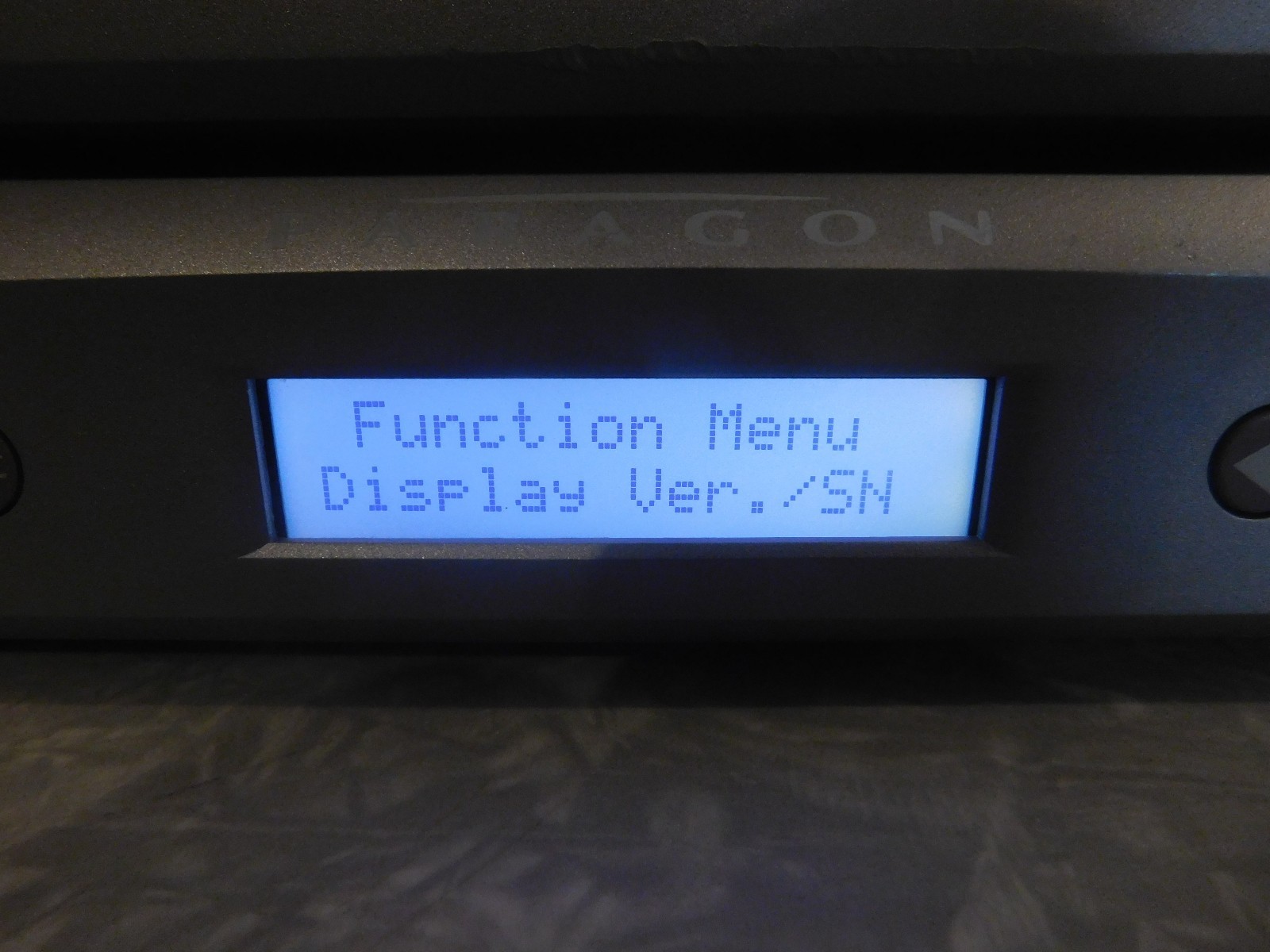 Lot of 3*Raritan Units-2*P2-UST  & 1*P2-UMT832M Switch No Cables