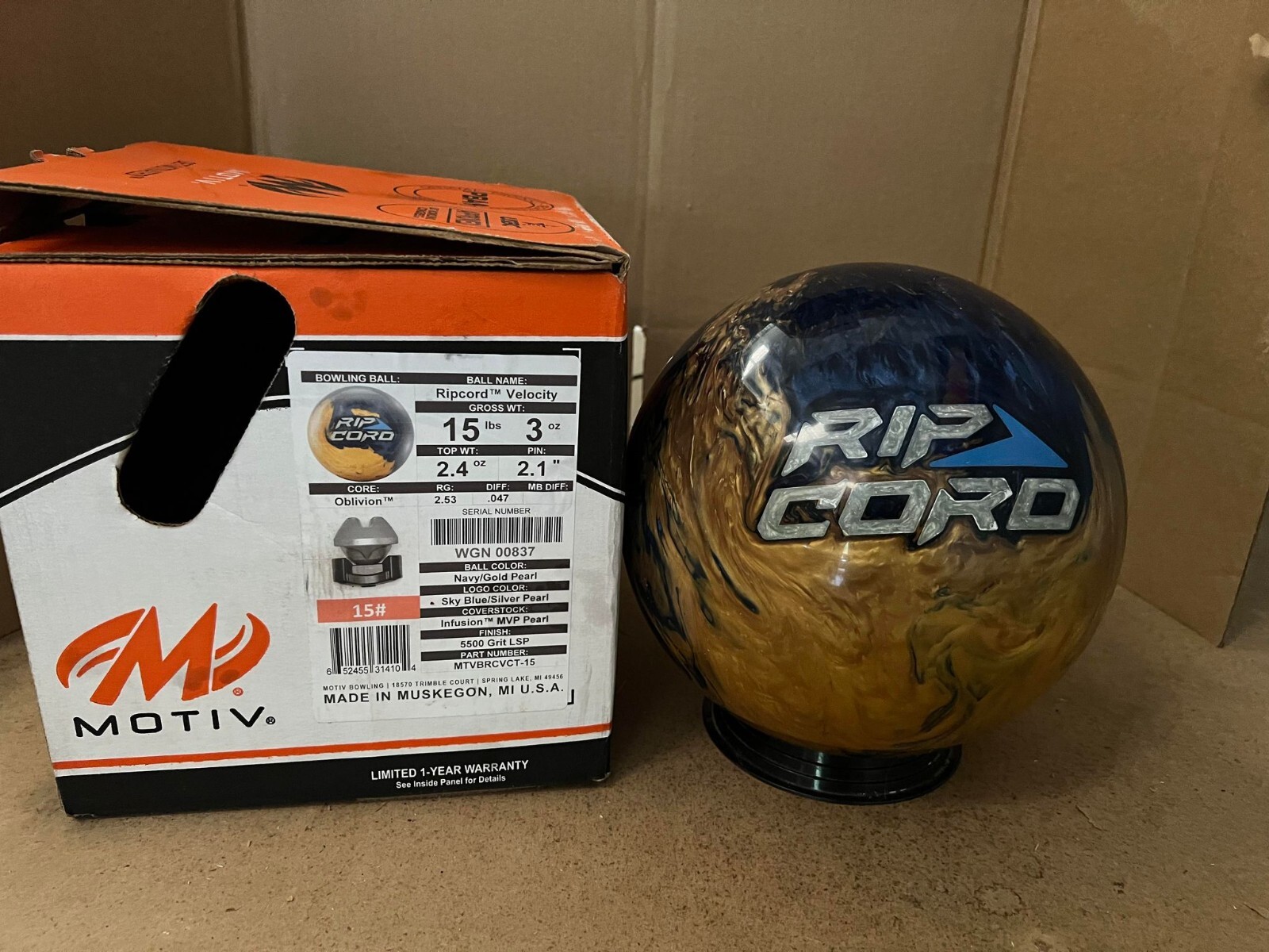 NEW 15LB Motiv RipCord Velocity Bowling Ball 0837のeBay公認海外通販｜セカイモン