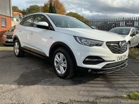 2018 Vauxhall Grandland X 1.2 Turbo SE 5dr HATCHBACK Petrol Manual