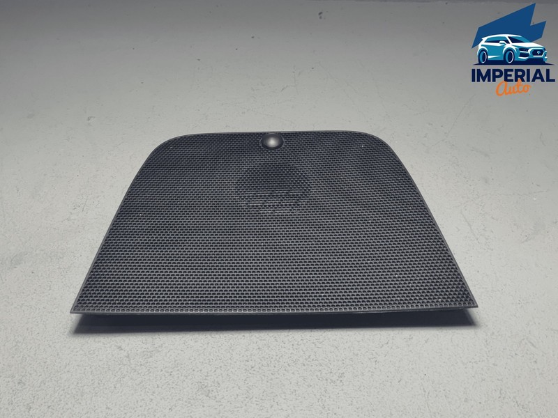 Used 2015-2020 TOYOTA SIENNA DASHBOARD CENTER SPEAKER COVER W/ SUN SENSOR OEM