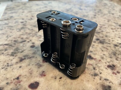 NEW WHITES COINMASTER 66 TR DISCRIMINATOR METAL DETECTOR BATTERY HOLDER   8 CELL