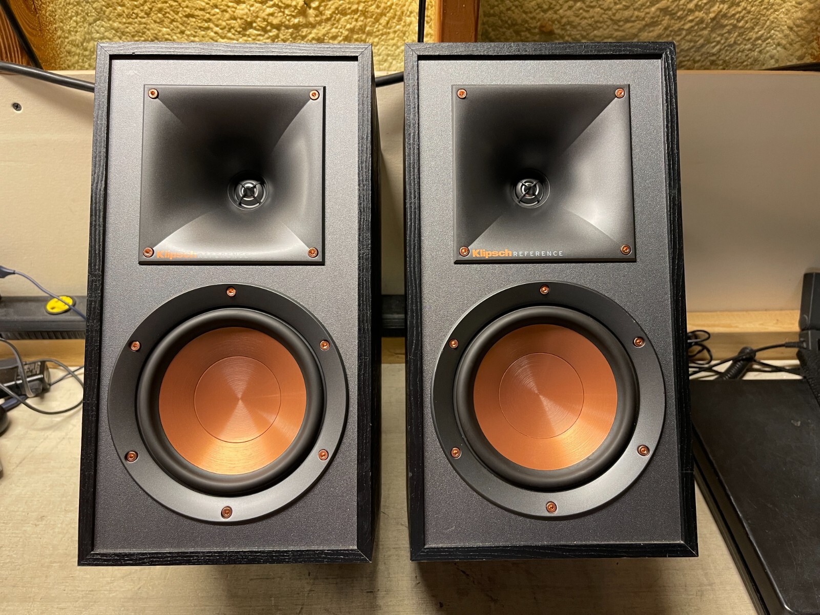 Best Klipsch Bookshelf Speakers Klipsch Bookshelf Speakers | Pcspeakersi