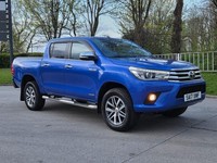 2017 Toyota Hilux 2.4 D-4D Invincible 4WD Euro 6 4dr (TSS, 3.5t) PICK UP Diesel 