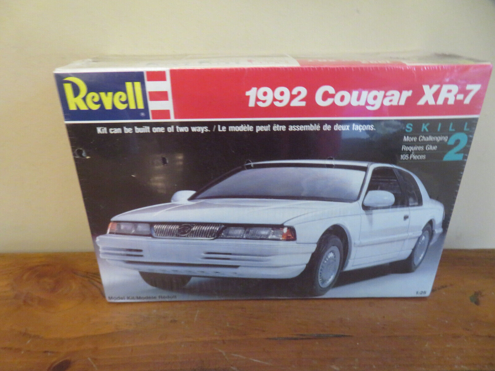 Revell 1992 Mercury Cougar XR-7 Sealed 1/25