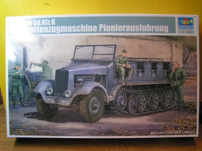 Trumpeter 135 German SdKfz6 Type BN9 5Ton Halftrack kit