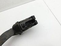 VW Touran II 5T 15-22 2,0 110KW Gaswertgeber Gaspedal VW Touran II 5T 15-22 11.03.2016 5Q1723503J 6PV010621-13 gebraucht Vorschau 2
