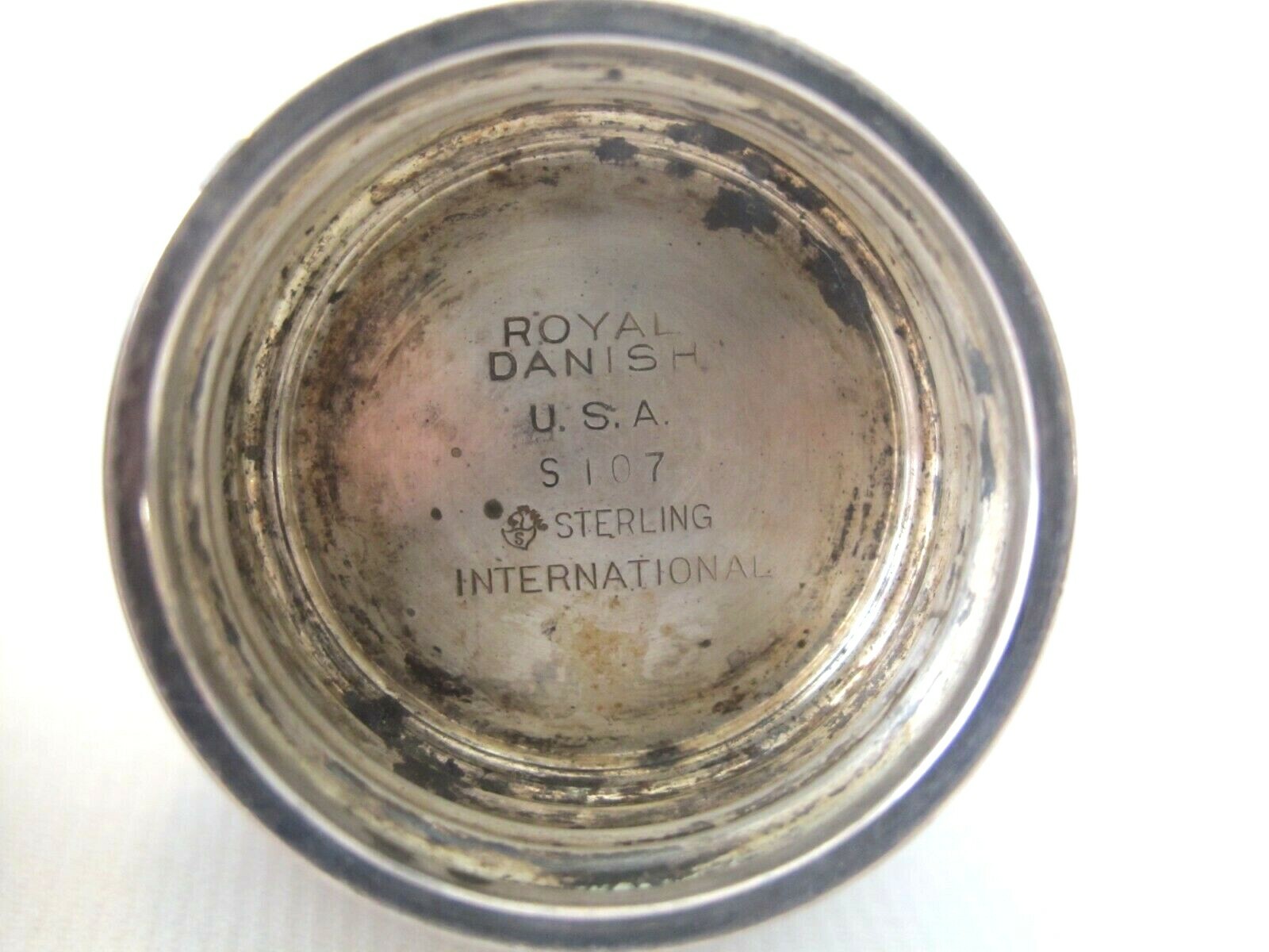 Vtg Royal Danish Sterling Silver International Salt & Pepper Shaker 141 Gms.