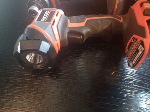Ridgid Gen5x 1/4 Impact Driver With Gen5x Flashlight