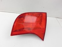 Audi A4 8E 04-08 Kombi Rückleuchte Heckleuchte für Klappe Innen Rechts Audi A4 8E 04-08 12.09.2005 8E9945094A... Vorschau 2