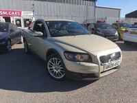 2009 09 VOLVO C30 2.0 SE COUPE IN A VERY RARE LIME METALLIC GREEN.12 MONTHS MOT.