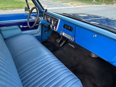 image 2 of interior