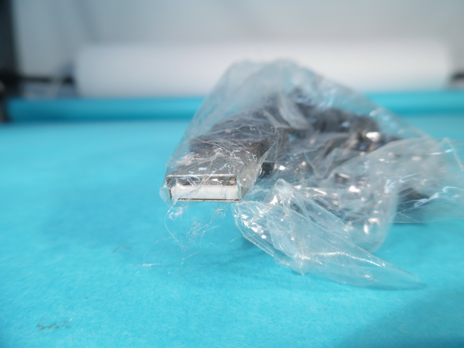 APC UPS USB to Ethernet (RJ45/RJ50) Data Cable Part No 940-0127E FCI - 6FT - New