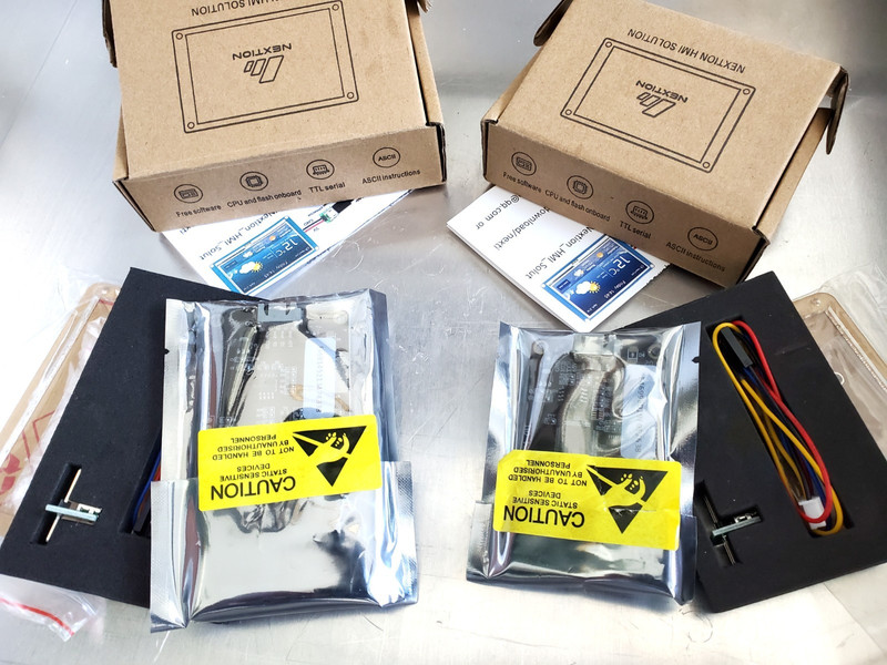 Nextion 2 ea. HMI Interface Displays 1)3.2" NX4024T032 1)2.4" NX3224T024