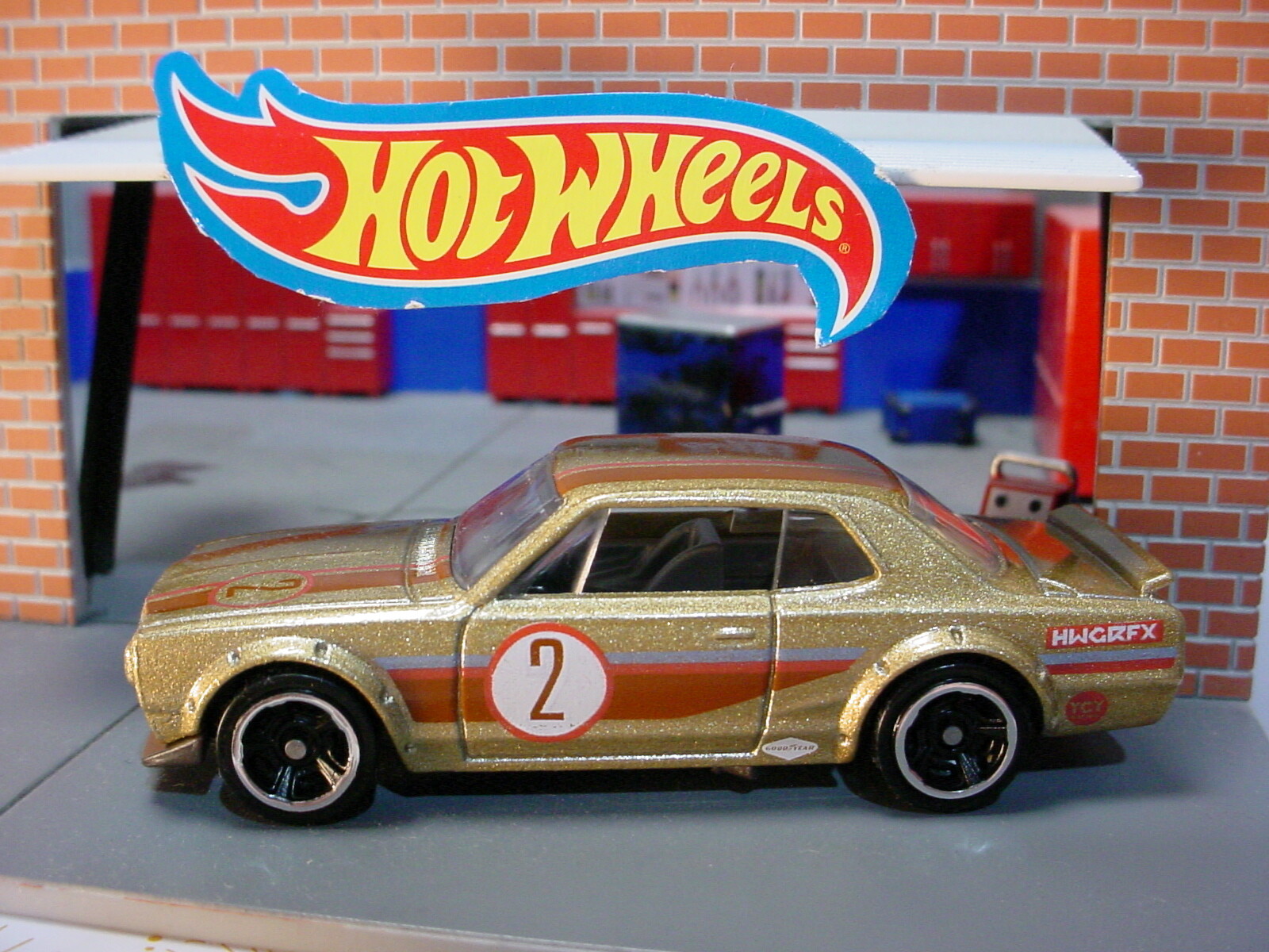 2019 NIGHTBURNERZ Design NISSAN SKYLINE HT 2000GT-X ☆Gold