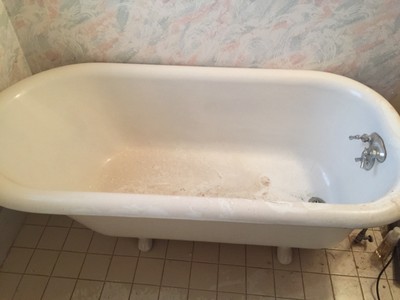 antique cast iron tub