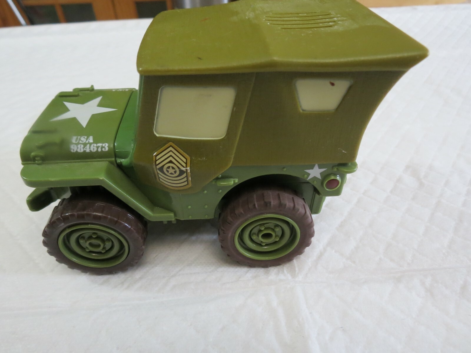 Disney Pixar Cars 2 Mattel Shake N Go Talking Sarge Jeep 2007 Works