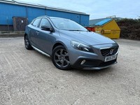 2015 Volvo V40 Cross Country 2.0 D2 Lux Euro 6 (s/s) 5dr HATCHBACK Diesel Manual